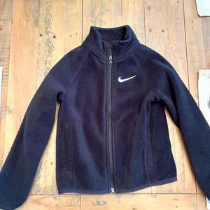 Black Nike Toddler boys Fleece Zip up Jacket size 4T, Barely worn